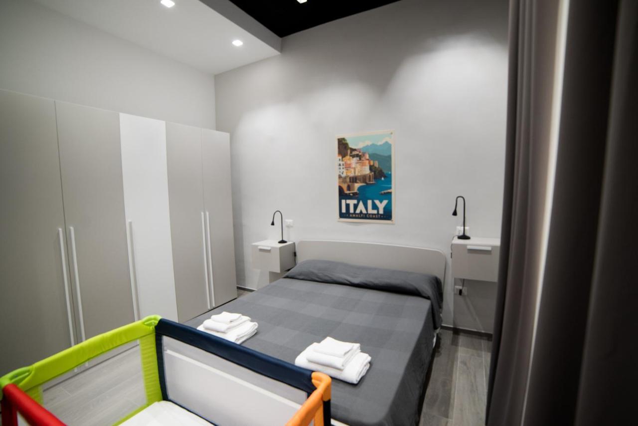 Casa Felix Apartment Salerno Bagian luar foto