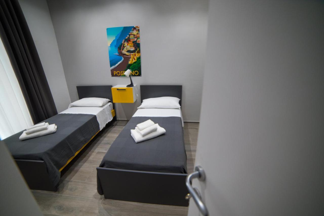 Casa Felix Apartment Salerno Bagian luar foto