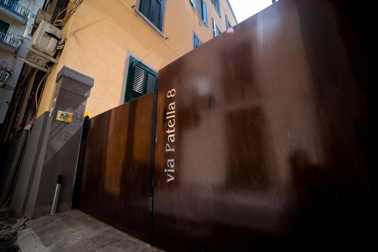 Casa Felix Apartment Salerno Bagian luar foto