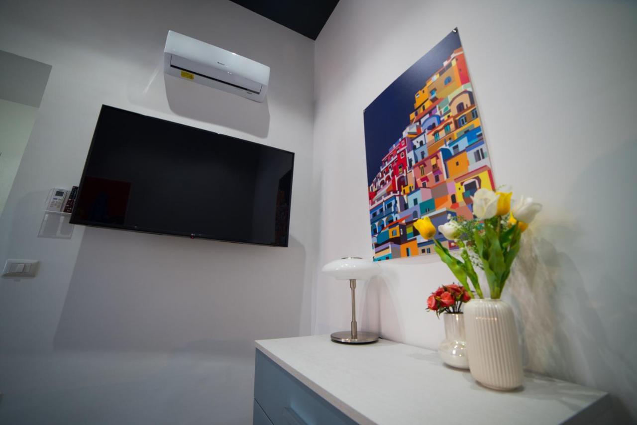 Casa Felix Apartment Salerno Bagian luar foto