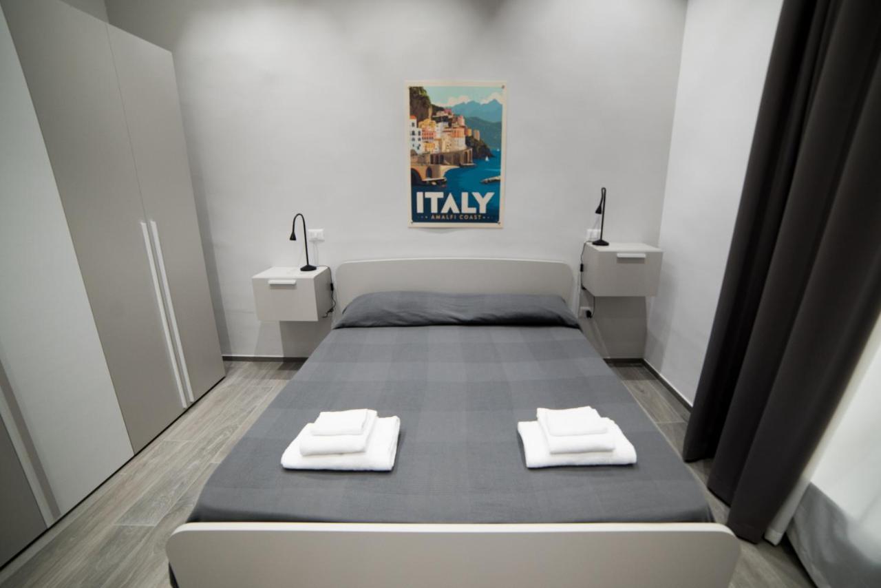 Casa Felix Apartment Salerno Bagian luar foto