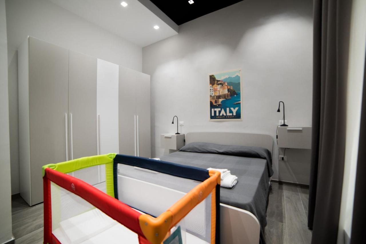 Casa Felix Apartment Salerno Bagian luar foto