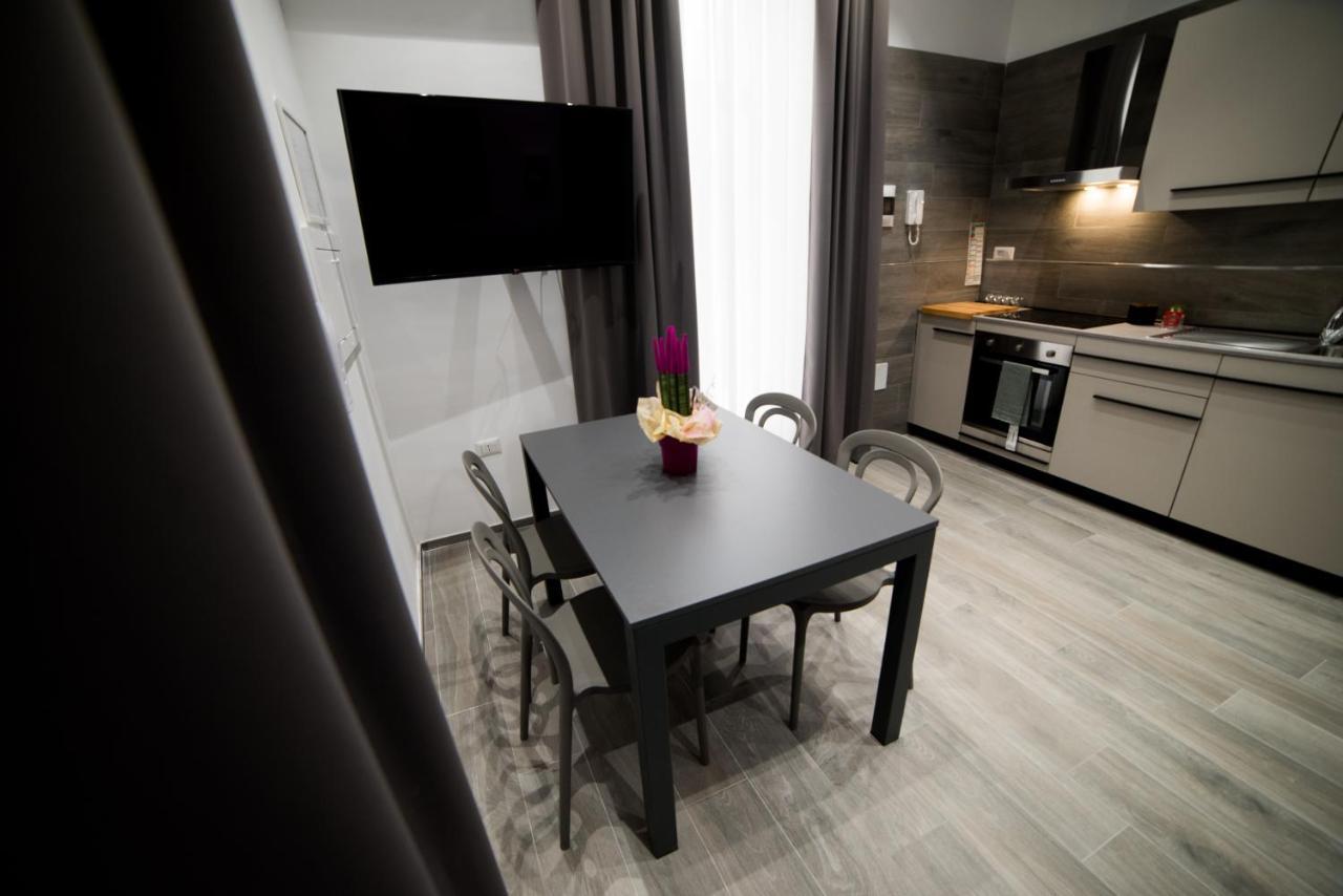 Casa Felix Apartment Salerno Bagian luar foto